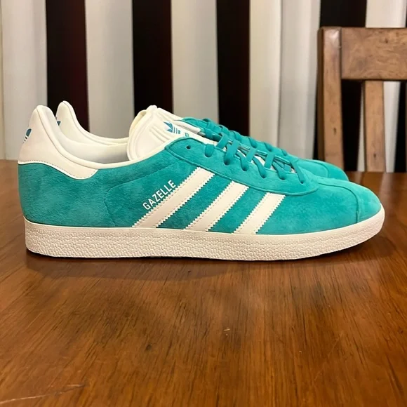 Adidas Gazelle Shoes Sneakers new EE5510 Hi-Res Aqua white Men’s Size 11